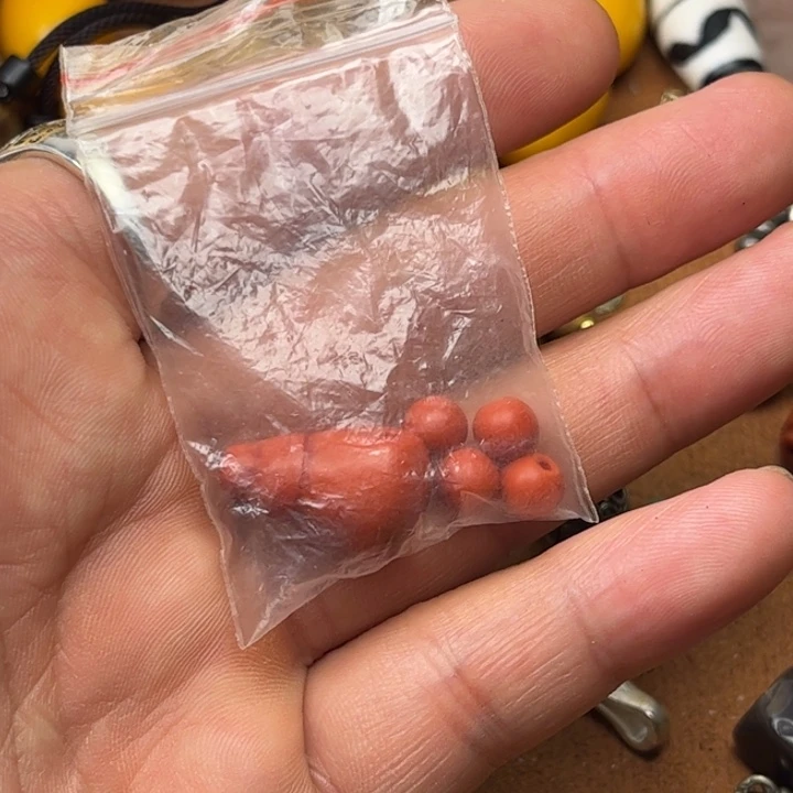 巴***拉泥塑串哈哈哈哈哈哈哈哈