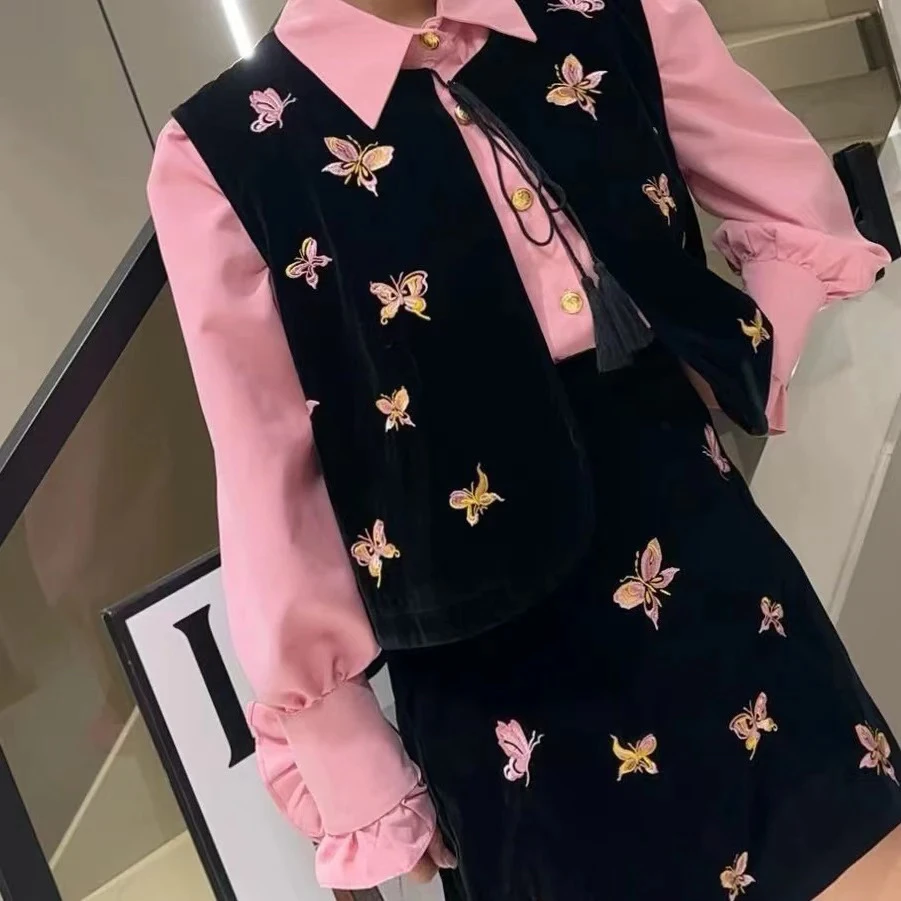 小影家(蝴蝶飞)常规款春季宽松型大码衬衫遮肉三件套套装