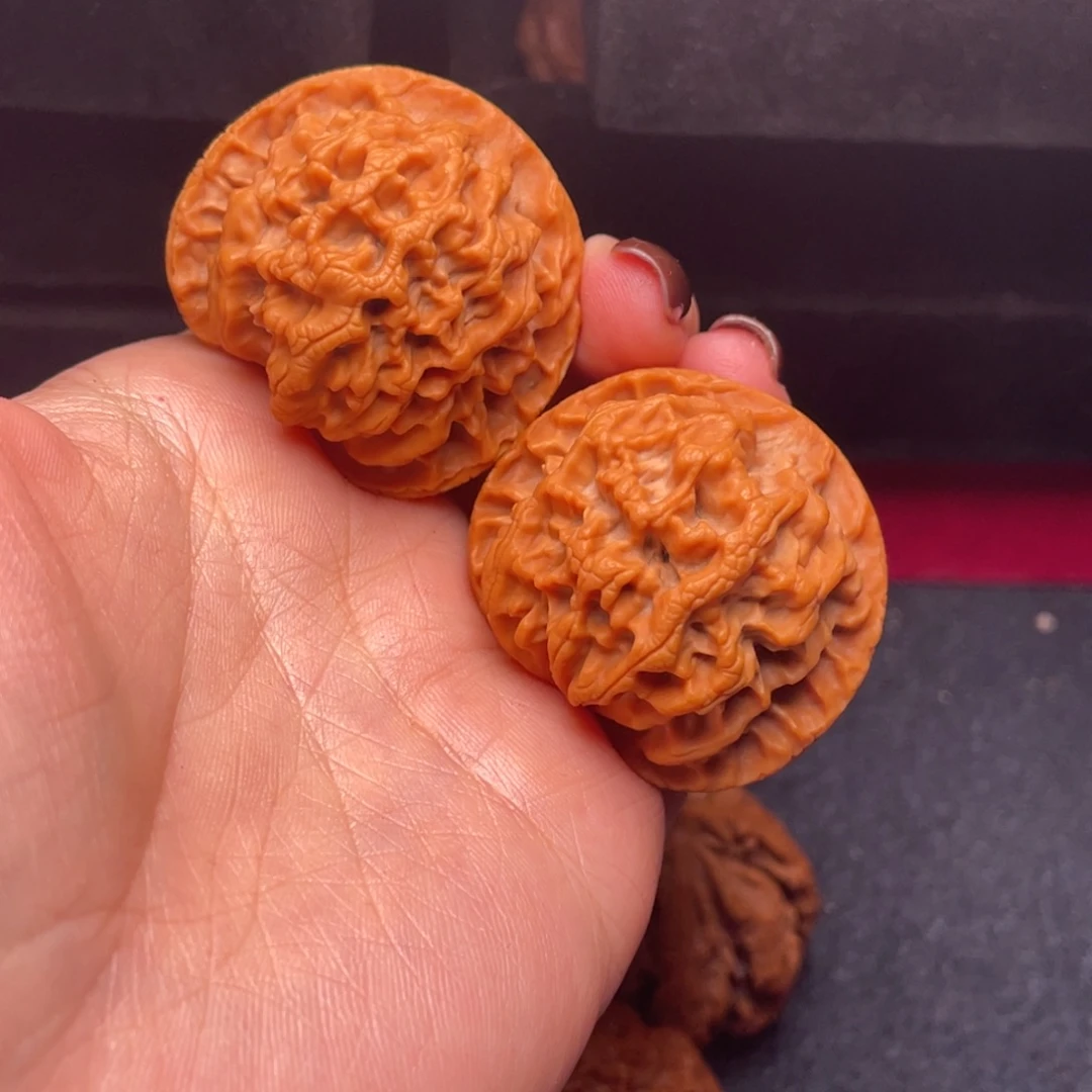 文玩核桃吊坠秦岭核桃47