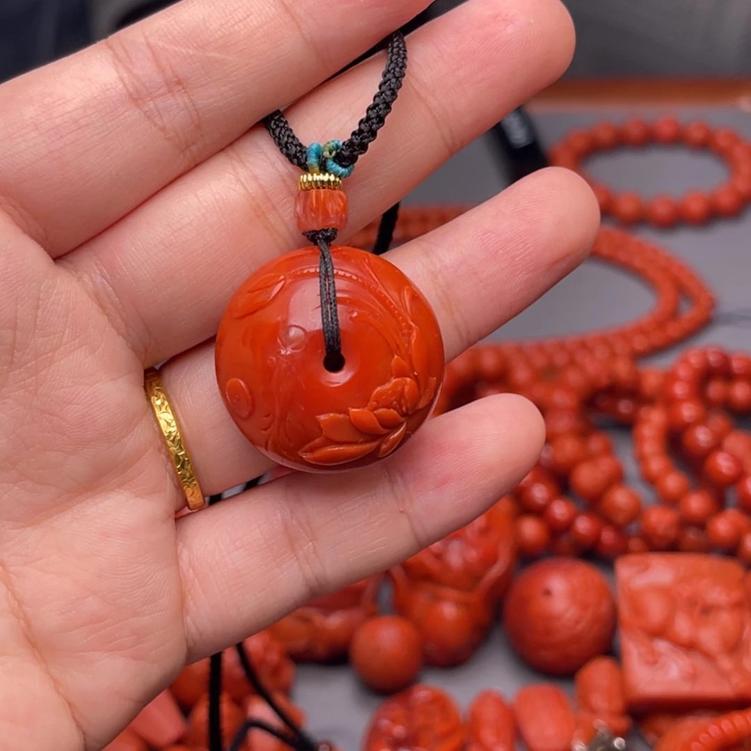 未镶嵌配饰南红玛瑙