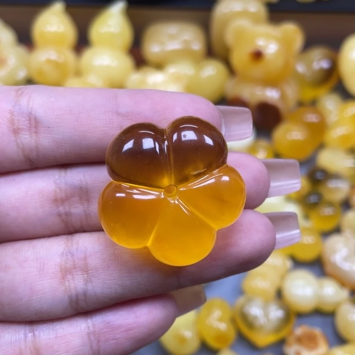 琥珀未镶嵌珠宝奇石