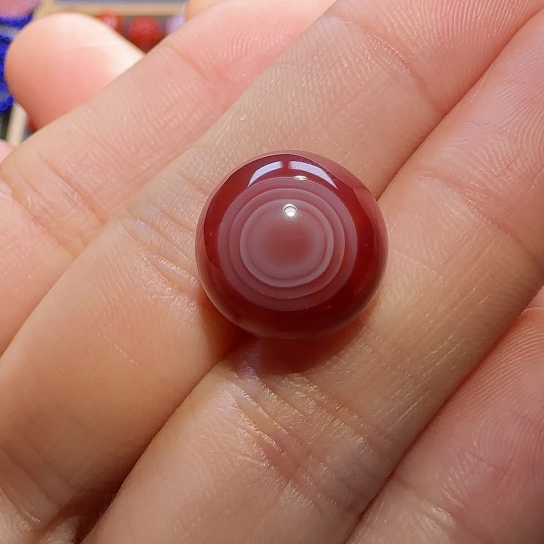 未镶嵌南红玛瑙珠宝奇石