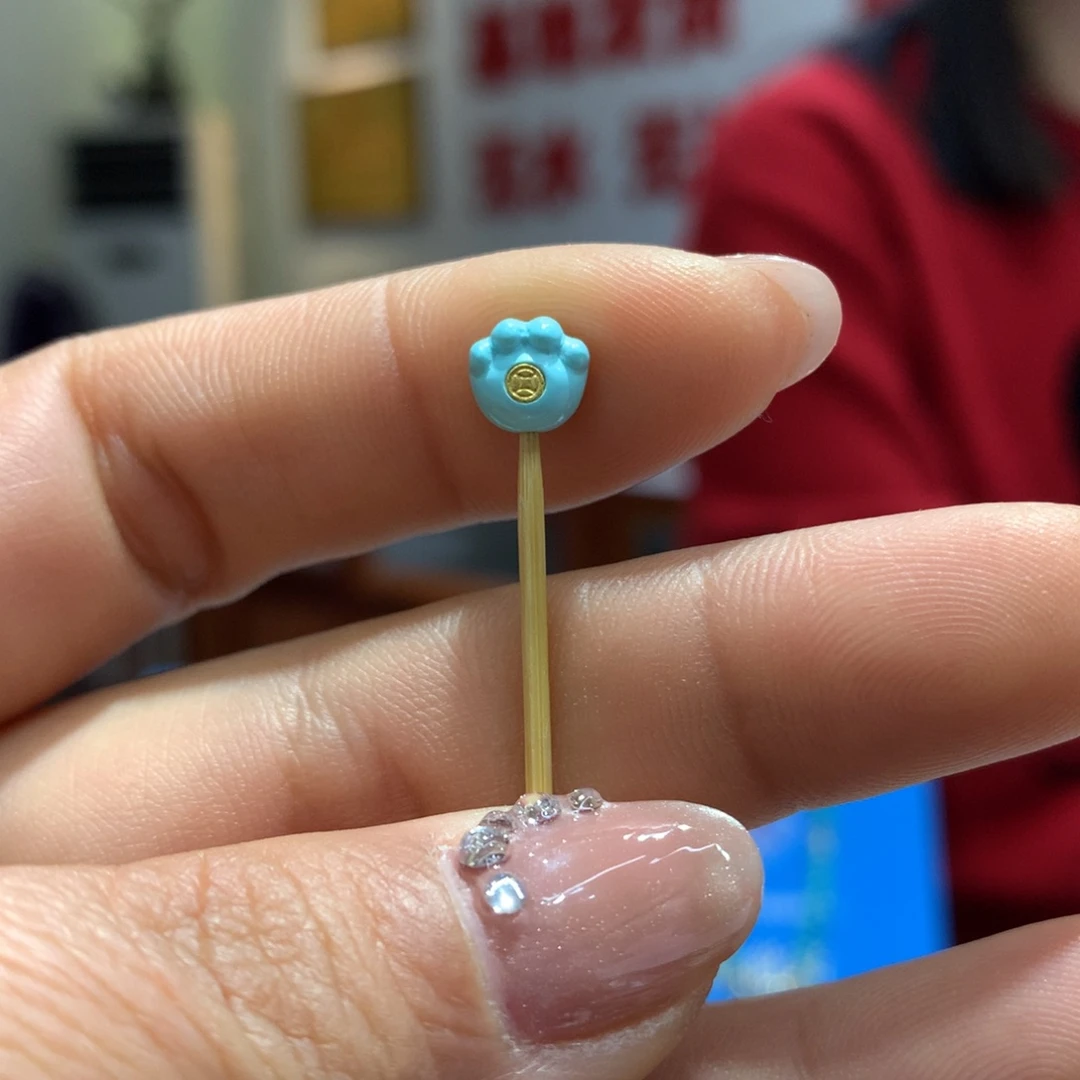 绿松石配饰未镶嵌