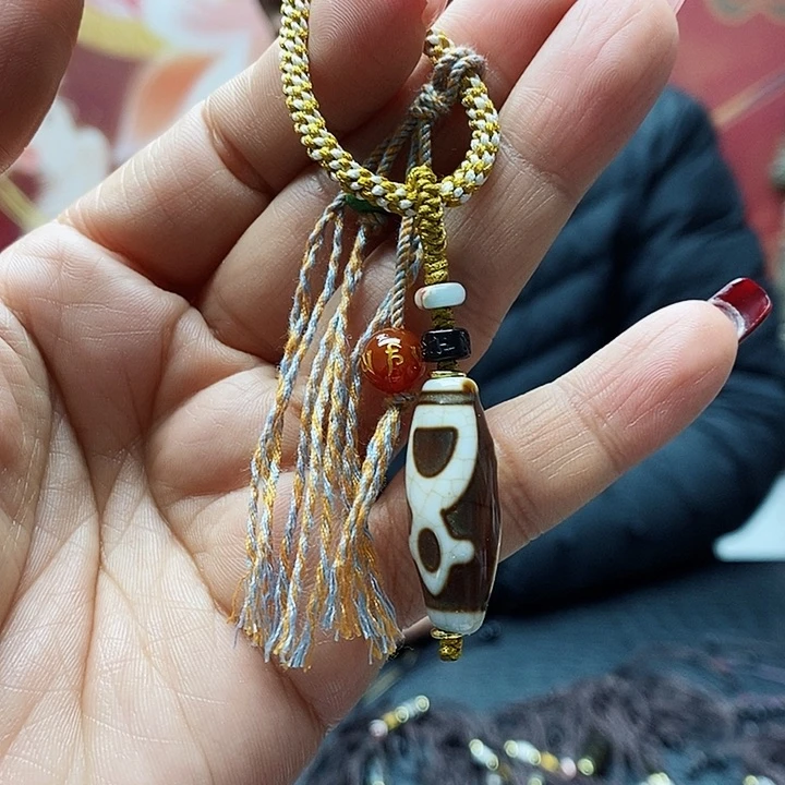 玛瑙/玉髓颈饰合金