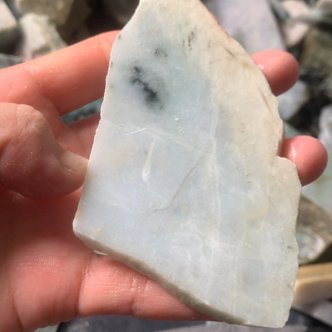 翡翠颈饰未镶嵌缅甸翡翠