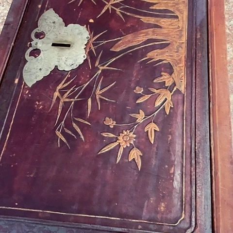 灵***C香榧木一个人在家无聊120元包邮