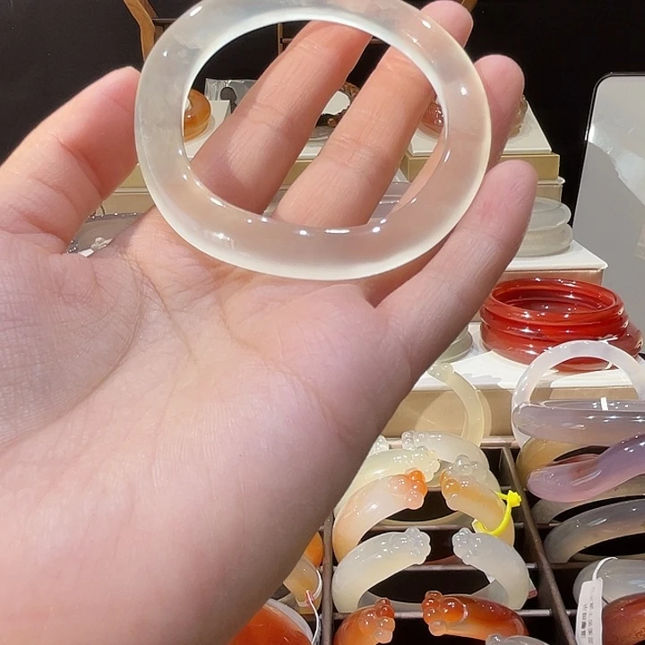 玛瑙/玉髓未镶嵌手镯