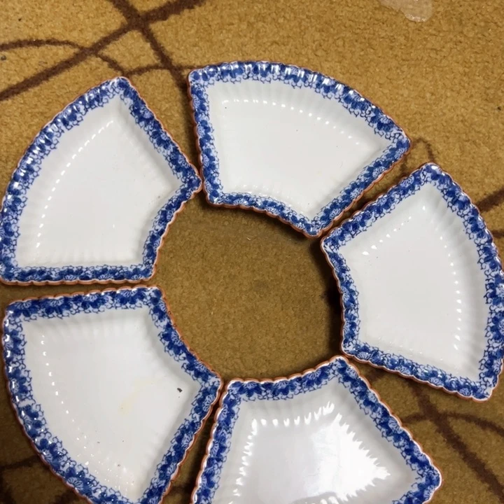 盖碗瓷器直播放漏中