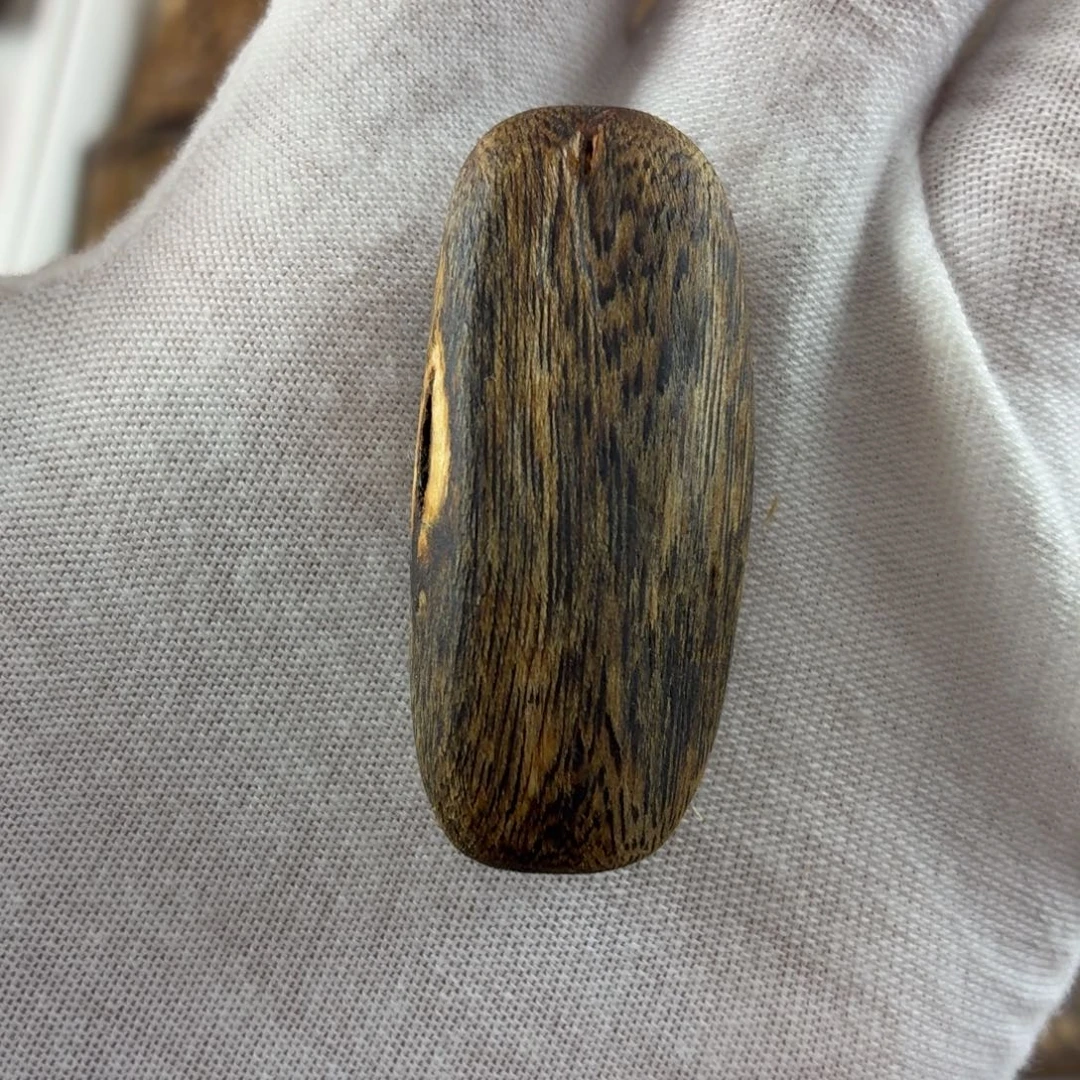 沉香碎屑沉香蓝宝石无事牌福利价