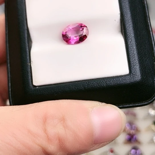 托帕石裸石天然托帕石裸石