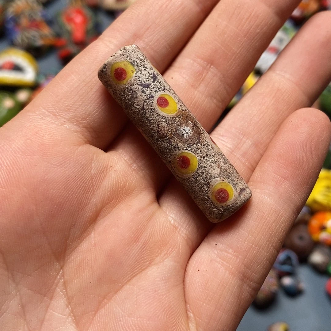 琉璃项链桶珠一个