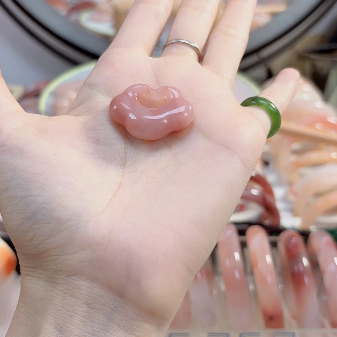 石英质玉手镯未镶嵌桉*.