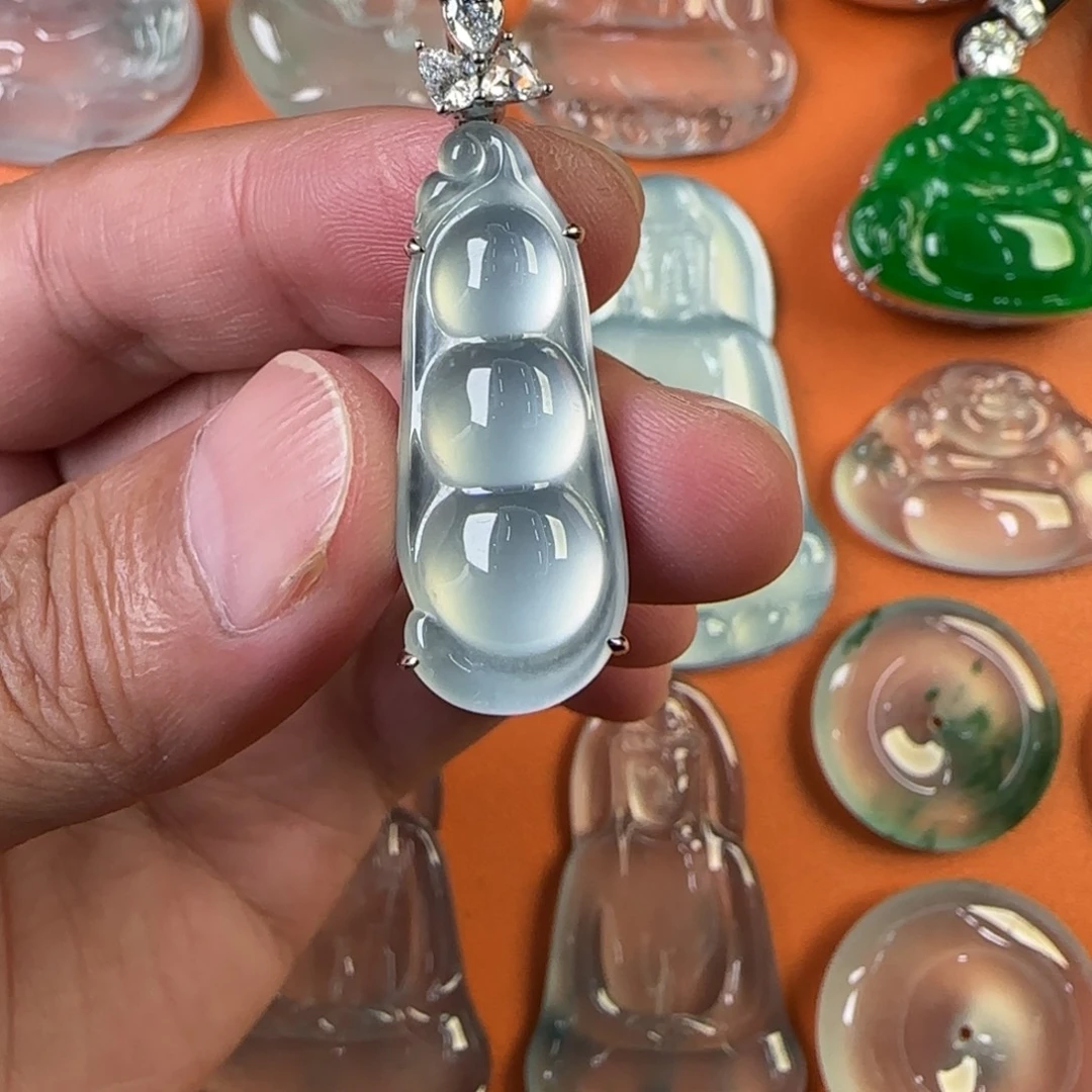 定制翡翠未镶嵌天然