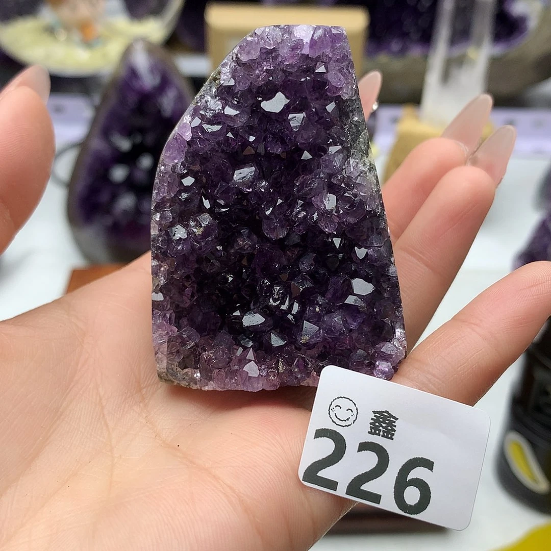 未镶嵌大型摆件（非配饰）水晶