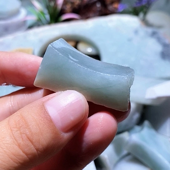 肥***生翡翠散珠边角料170