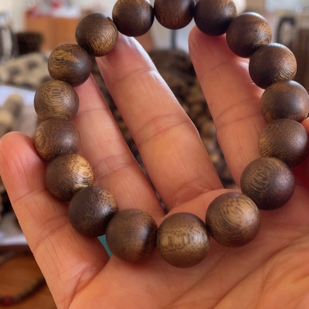 沉香手串沉香手串13mm15克