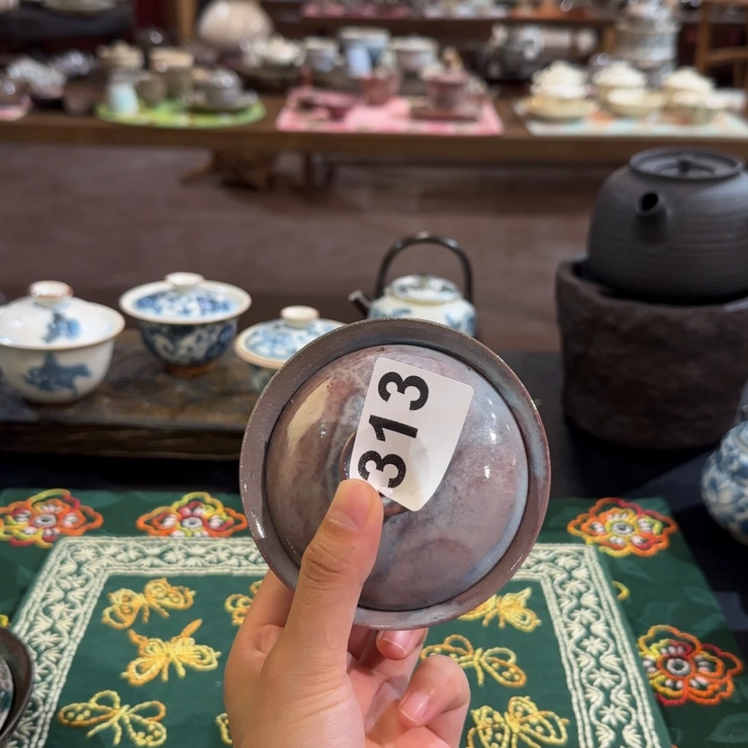 敏***玥景德镇手作器皿同款发货