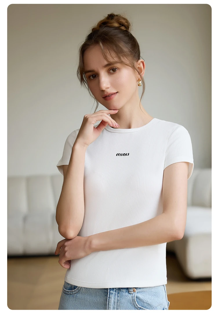 13011女士夏季刺绣圆领T恤