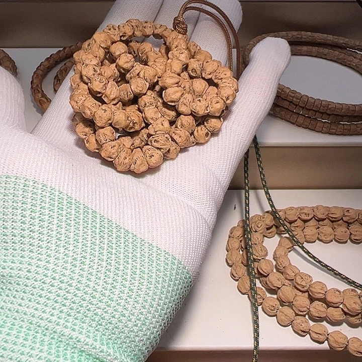 北***雪柏香籽/百香籽吊坠鬼脸肠