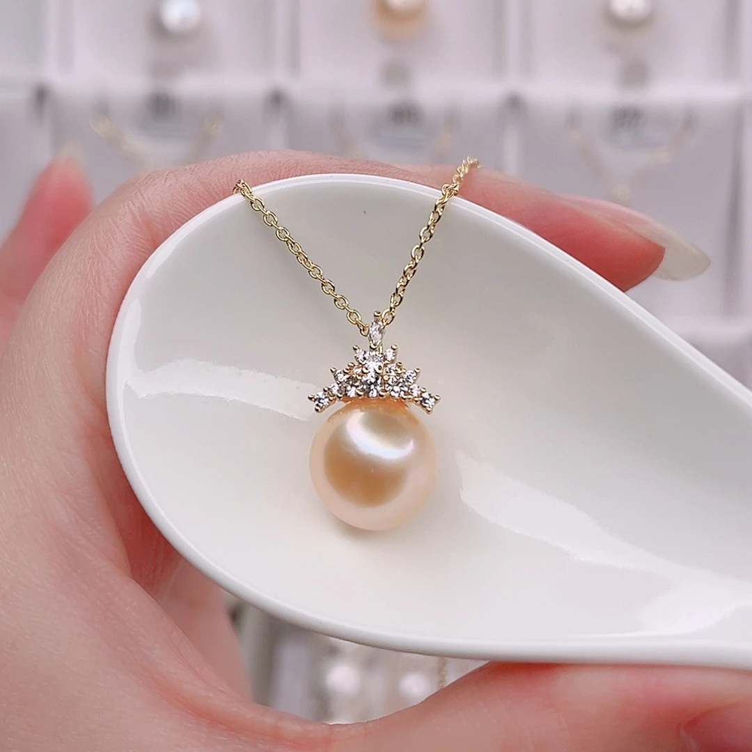 淡水珍珠吊坠(赠链)未镶嵌