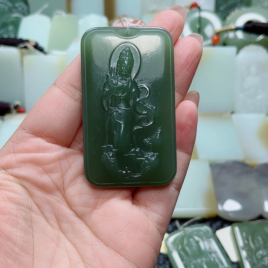 往***我和田玉（糖玉）未镶嵌颈饰
