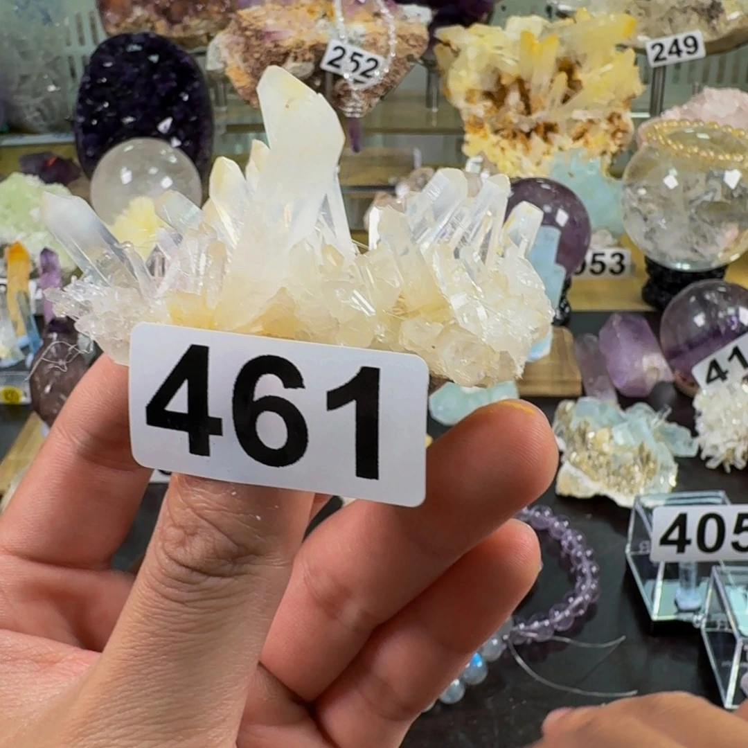 狸***夭水晶未镶嵌珠宝半成品