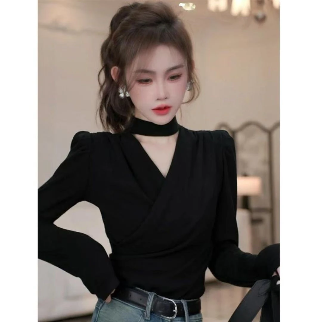 网红时尚辣妹纯欲风慵懒挂脖V领长袖T恤女秋冬修身内搭修身打底衫