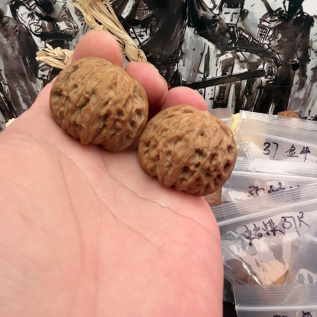 文玩核桃把件正磨37尺