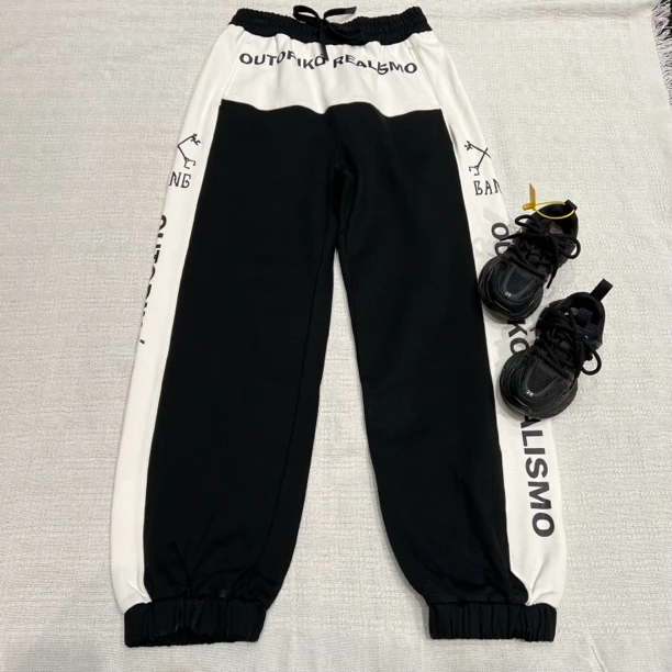 30779高端童装潮牌青少年时尚百搭针织裤W3