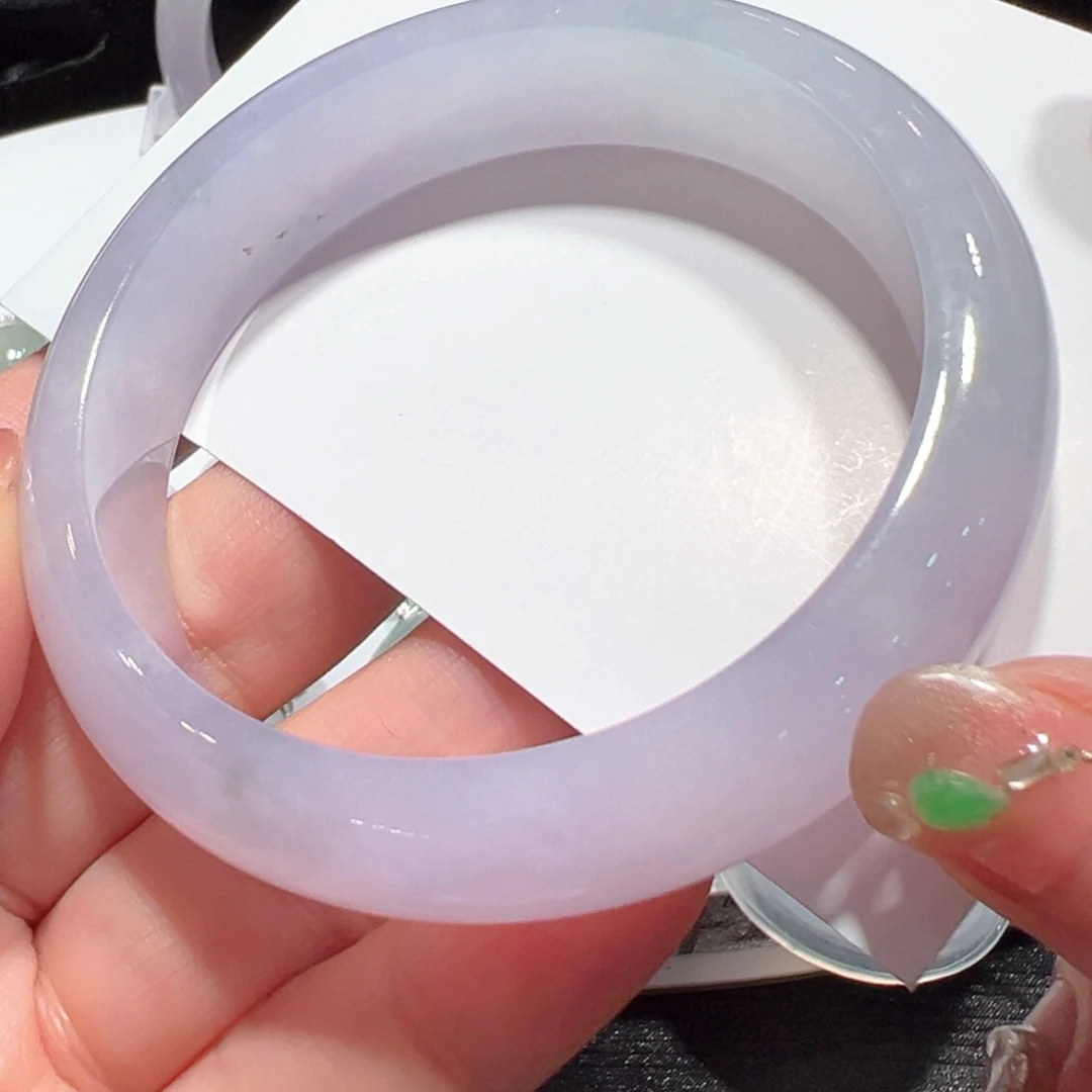 翡翠手镯未镶嵌手镯