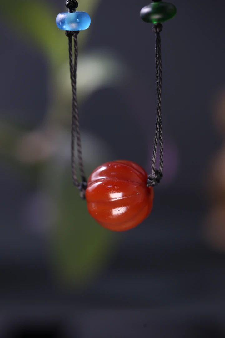 大年份玛瑙瓜珠老琉璃吊坠