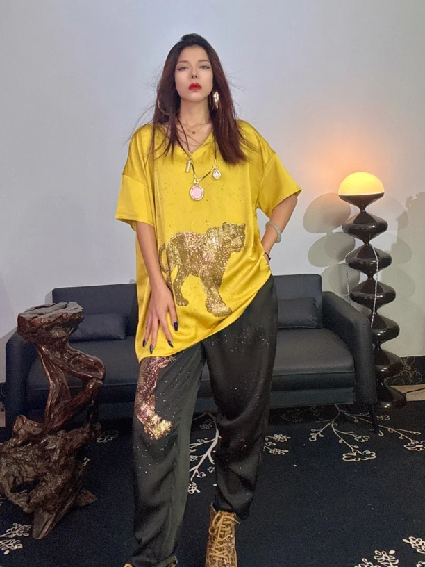 潮钰原创设计【樱花豹】夏季设计师宽松时尚大码潮牌修身女装上衣