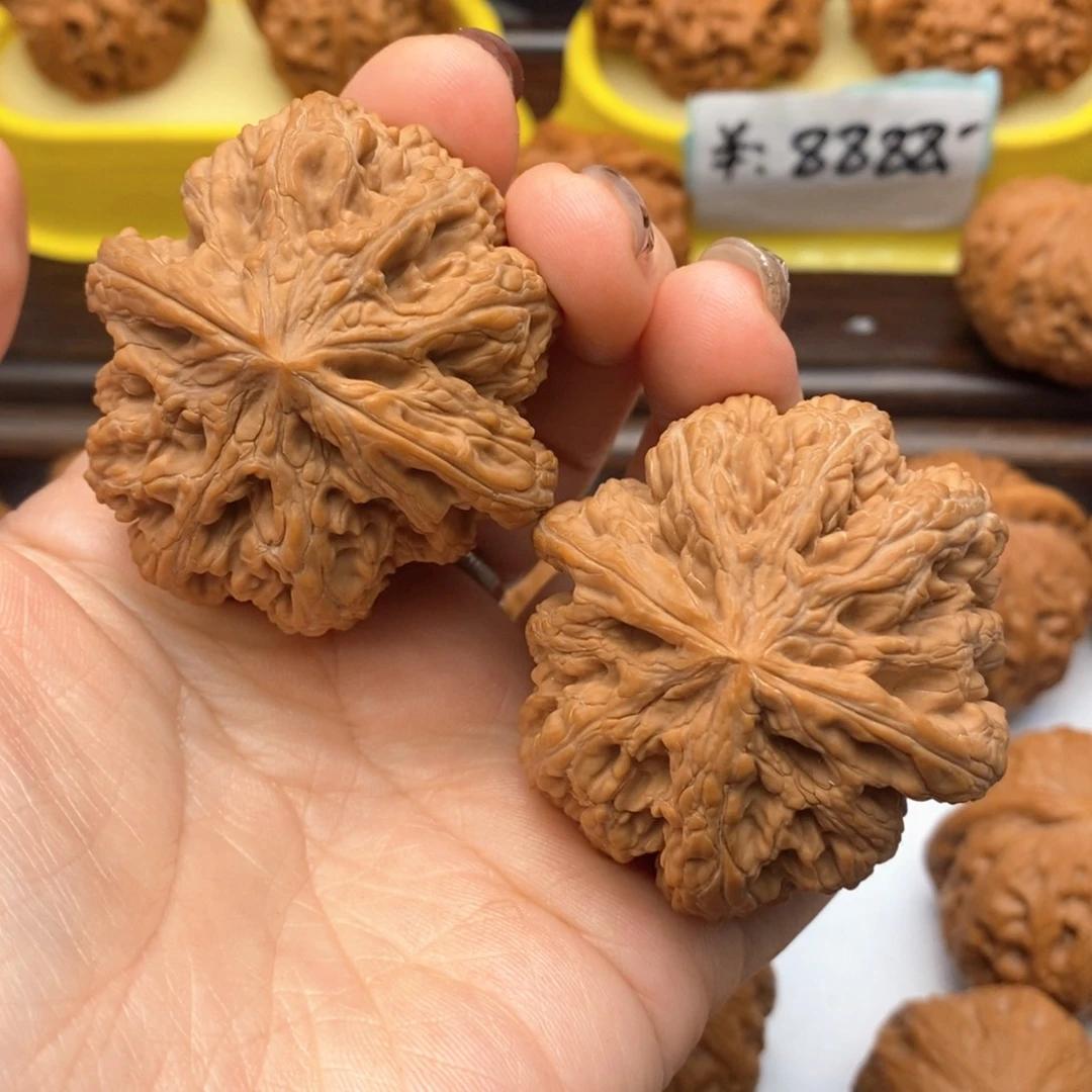 A***总文玩核桃把件597号粗筋