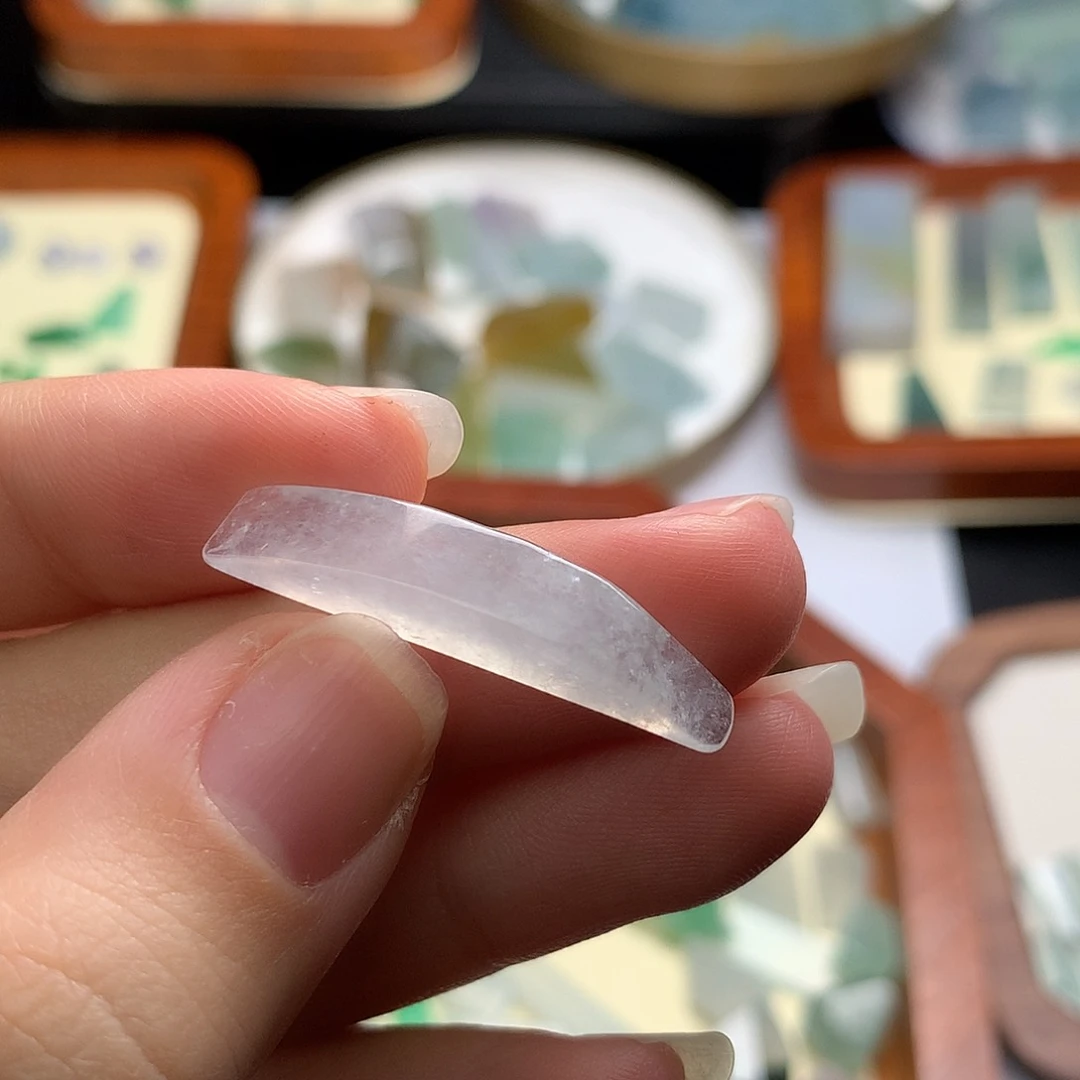 定制翡翠未镶嵌小***了料子动工不退不换