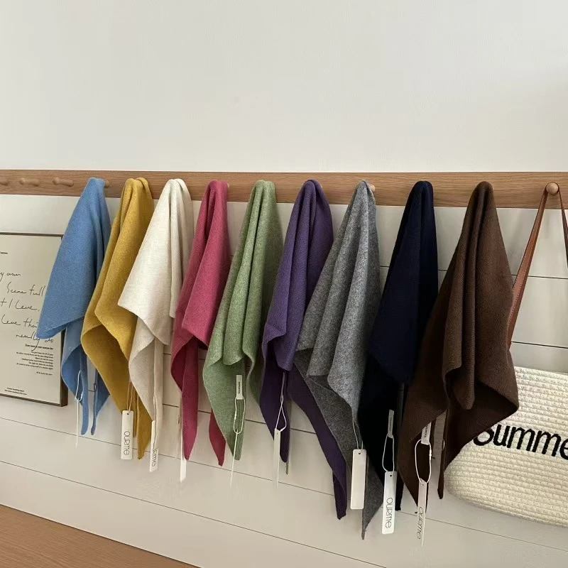 C4932纯色羊毛三角巾围巾