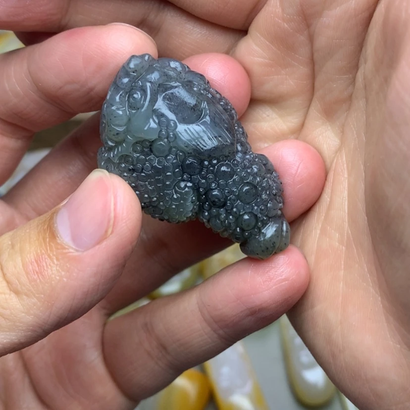 【闪购商品】颈饰未镶嵌和田玉