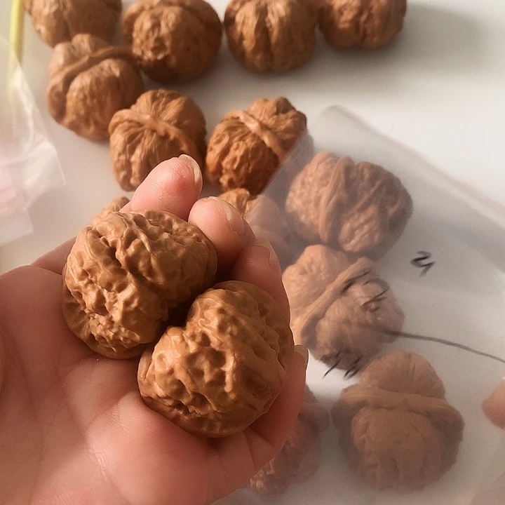 文玩核桃吊坠边38左右