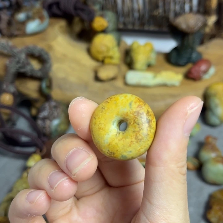 岫岩河磨玉（透闪石质玉）未镶嵌挂件