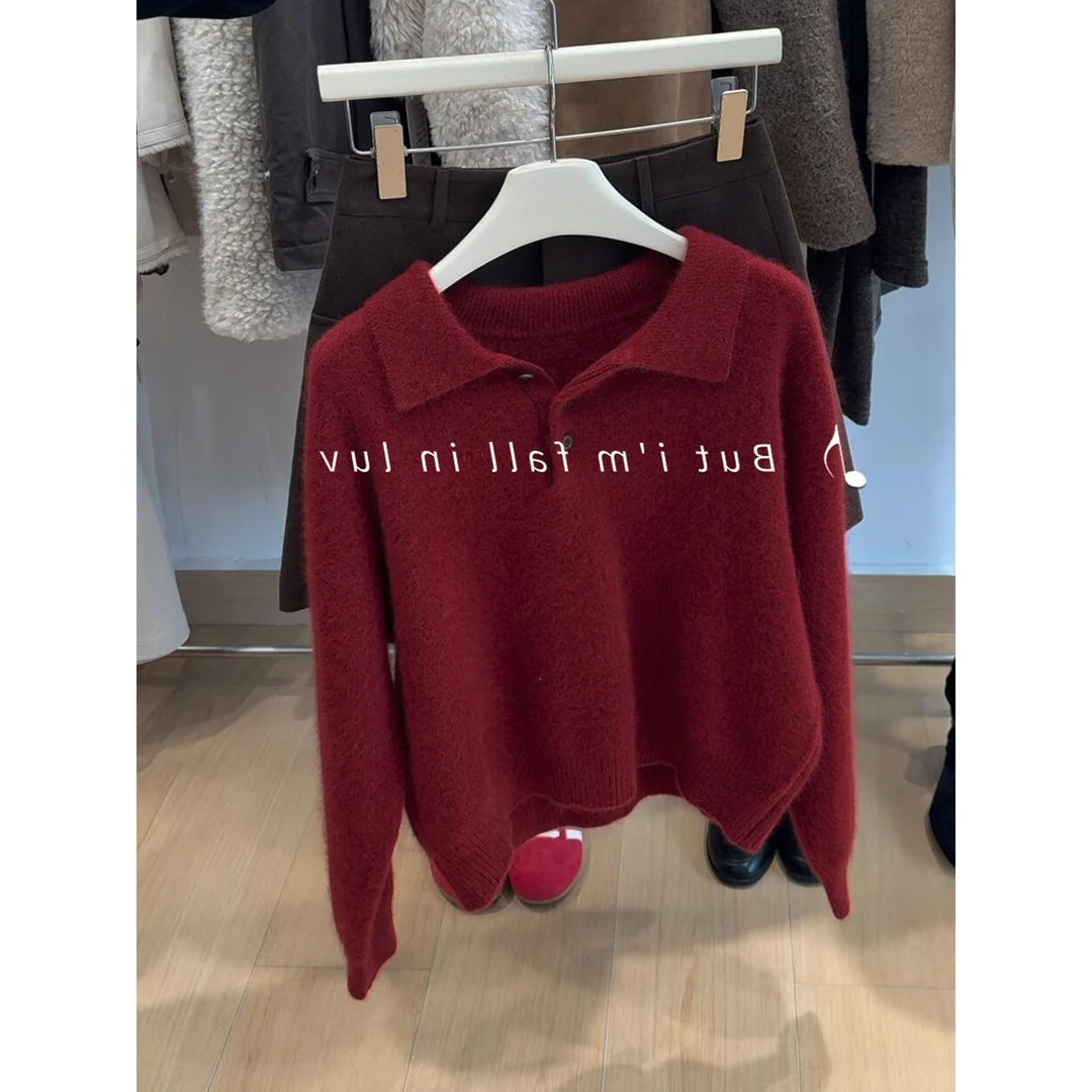 美爆了！上身巨惊艳！复古酒红色翻领毛衣女2025秋冬慵懒软糯针织衫