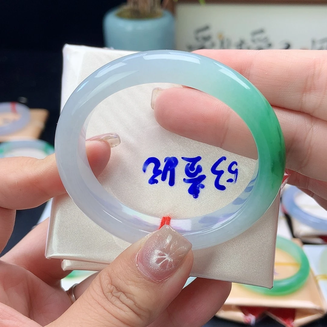 未镶嵌手镯翡翠16号贵妃