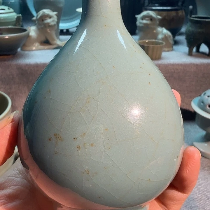 摆件汝瓷小花瓶……