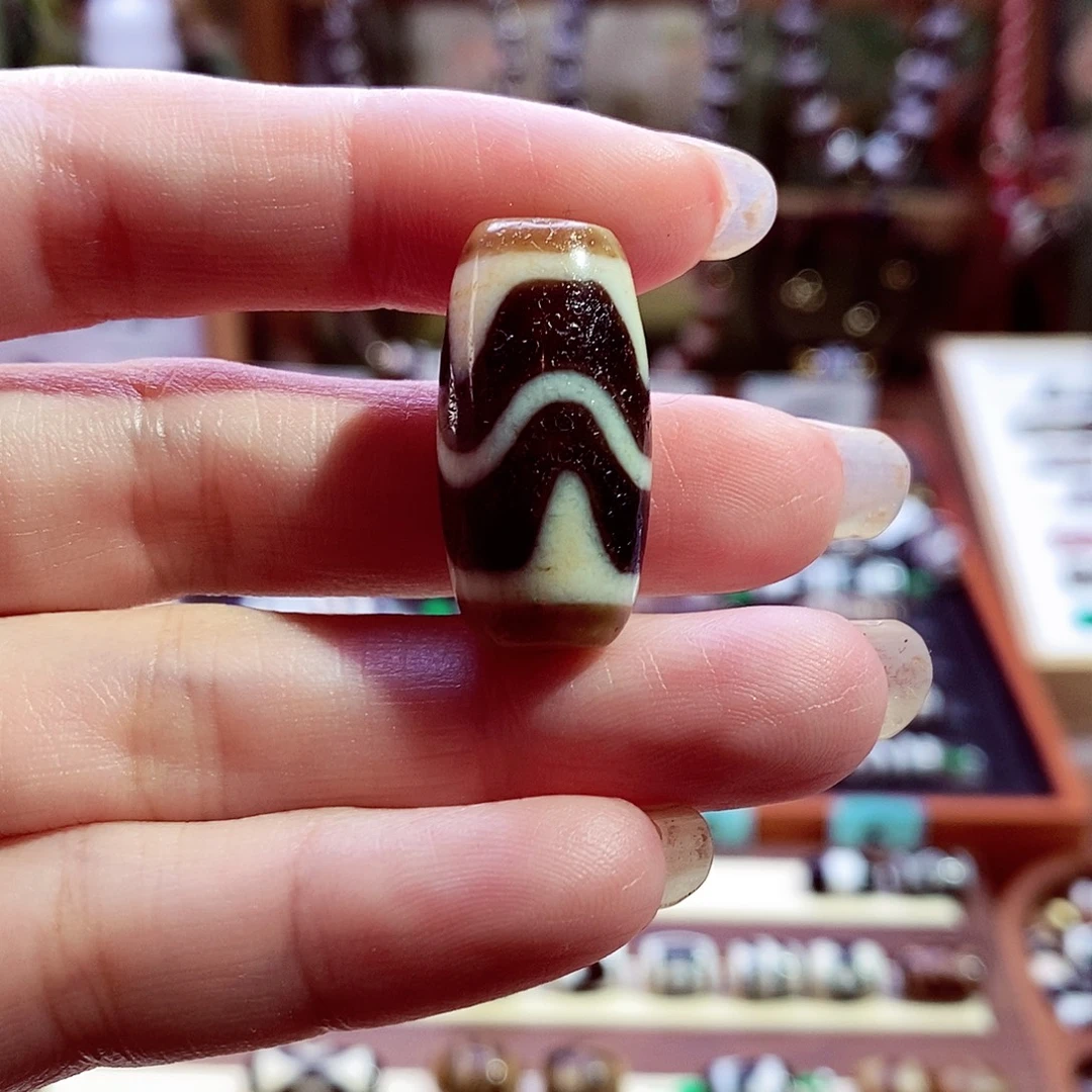 执***着玛瑙/玉髓未镶嵌颈饰
