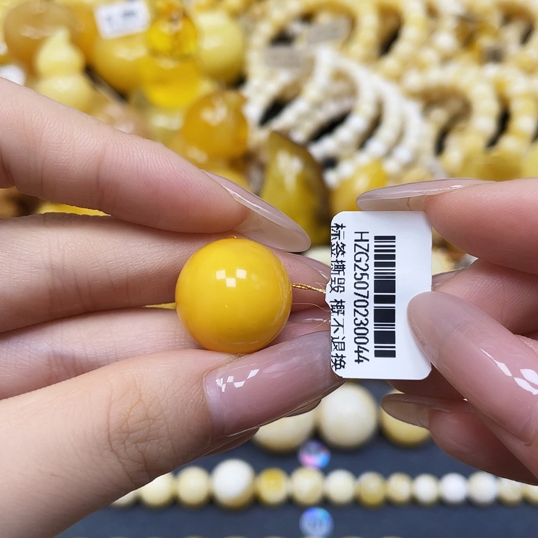蜜蜡未镶嵌裸石圆珠17.5mm