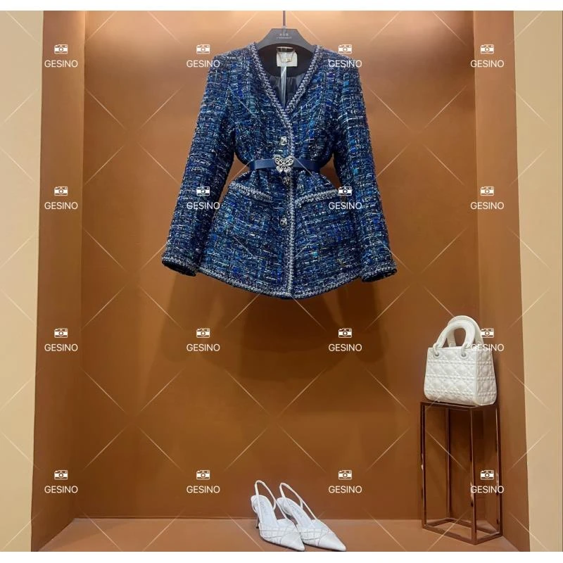 【露】秋冬气质小香风时尚设计师中长款外套 QD-2025338