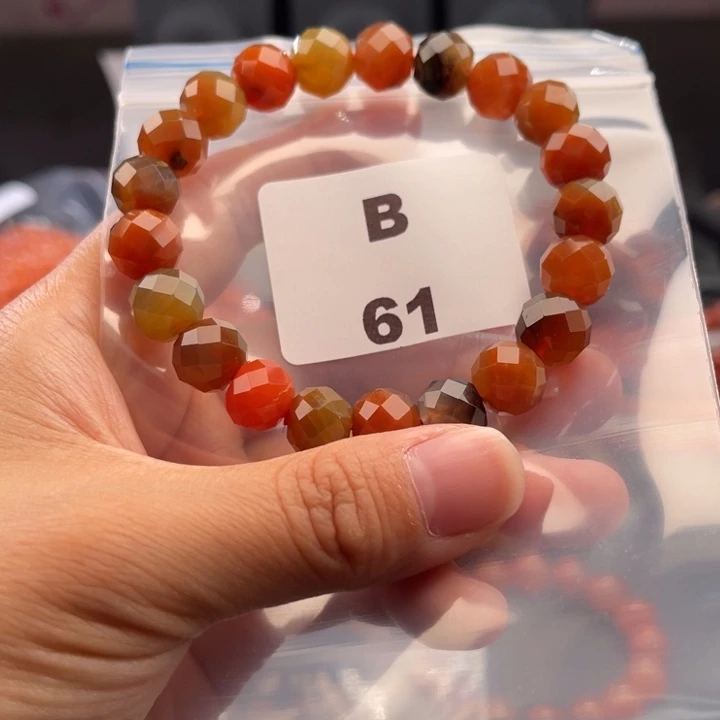 南红玛瑙未镶嵌多样性发货默认微瑕10mm