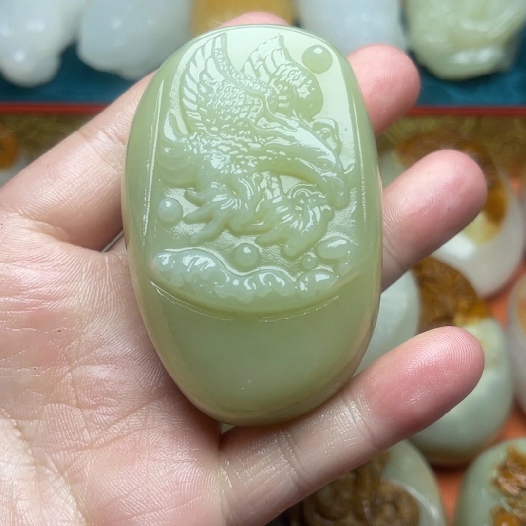 石材天然方解石手把件不退换