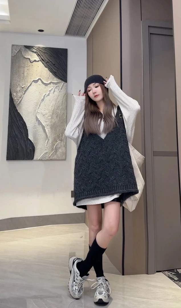 AMAZING IN | 羊毛 | 针织宽松毛衣背心女A250905-AI59DSW28156