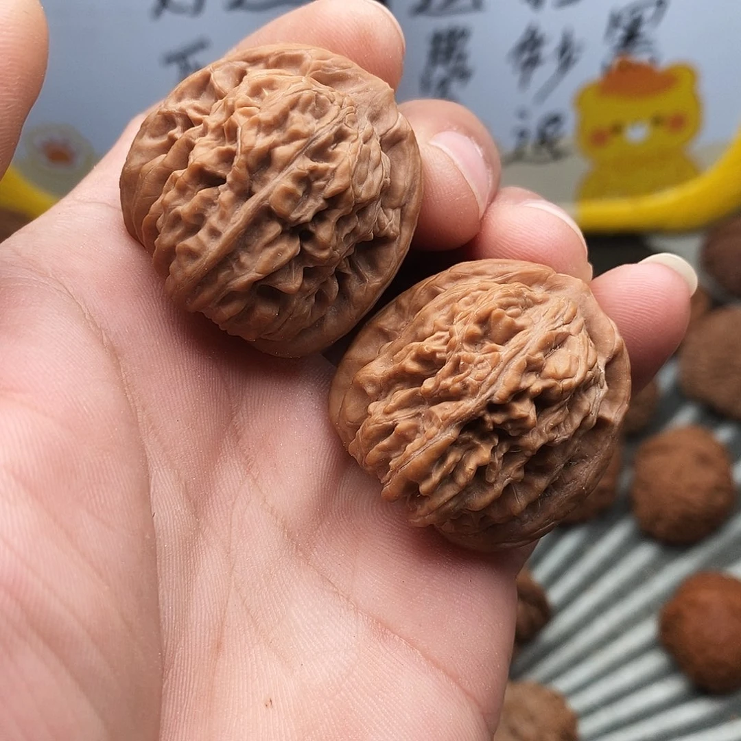 文玩核桃吊坠山地楼