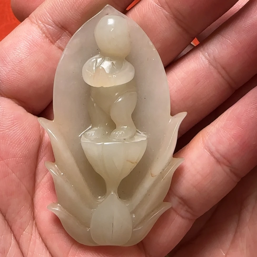 Z***1和田玉未镶嵌挂件