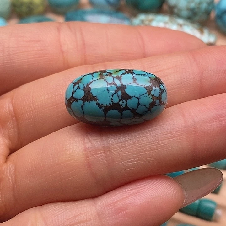 绿松石未镶嵌湖北原矿高瓷无优化绿松石